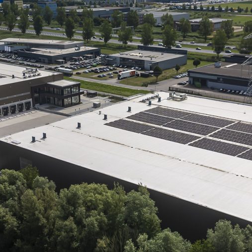 Complete climate solution for new building Logicor Lelystad