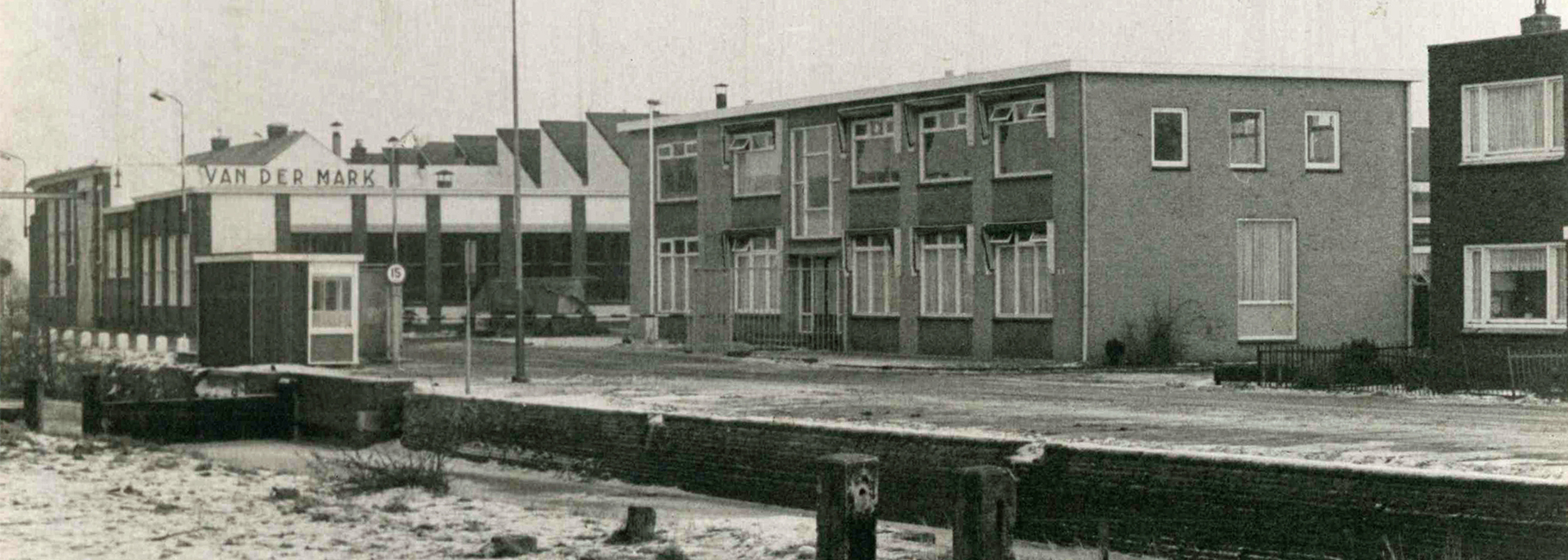 Les anciens bâtiments de Van der Mark sur le Beneden Verlaat à Veendam