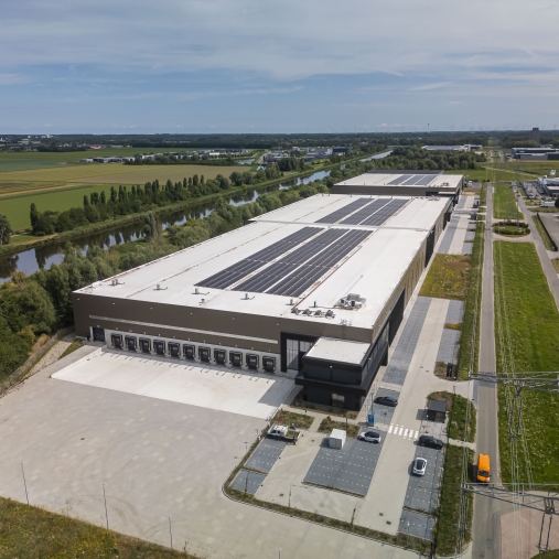 Komplette Klimalösung für den Neubau von Logicor Lelystad